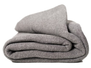Graue Wärmedecke humanitäre Hilfe