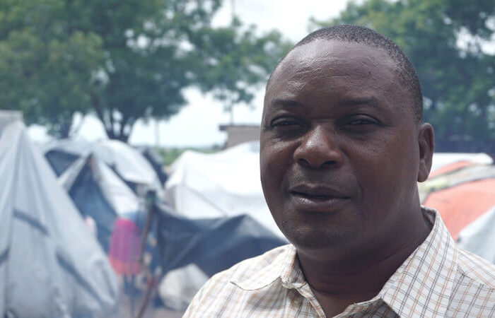 Ein Mann in Kenia