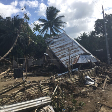 Zerstörung in den Philippinen nach dem Tropensturm Usman