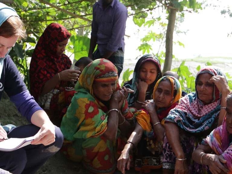 ShelterBox führt Überwachungs- und Bewertungsmaßnahmen in Bangladesch durch.